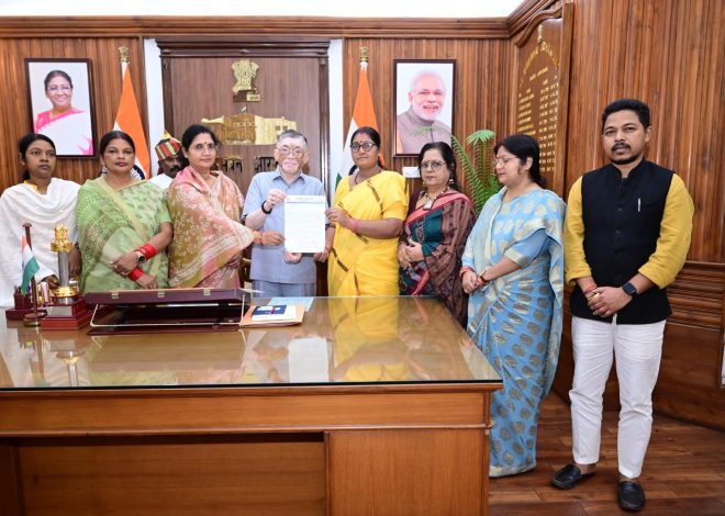 भाजपा महिला मोर्चा का प्रतिनिधिमंडल राज्यपाल से मुलाकात कर सौंपा ज्ञापन, इरफान अंसारी के खिलाफ कड़ी कार्रवाई करने की मांग……..