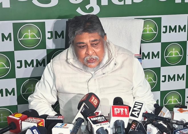 रघुवर दास के भाजपा में आने के बाद झामुमो ने कसा तंज……