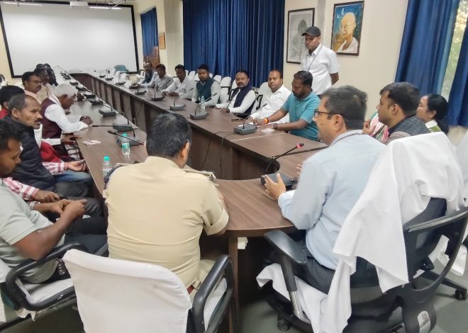 उपायुक्त के साथ केंद्रीय सरना समिति के सदस्यों की हुई बैठक, सदस्यों ने रखी कई सुझावों ……….