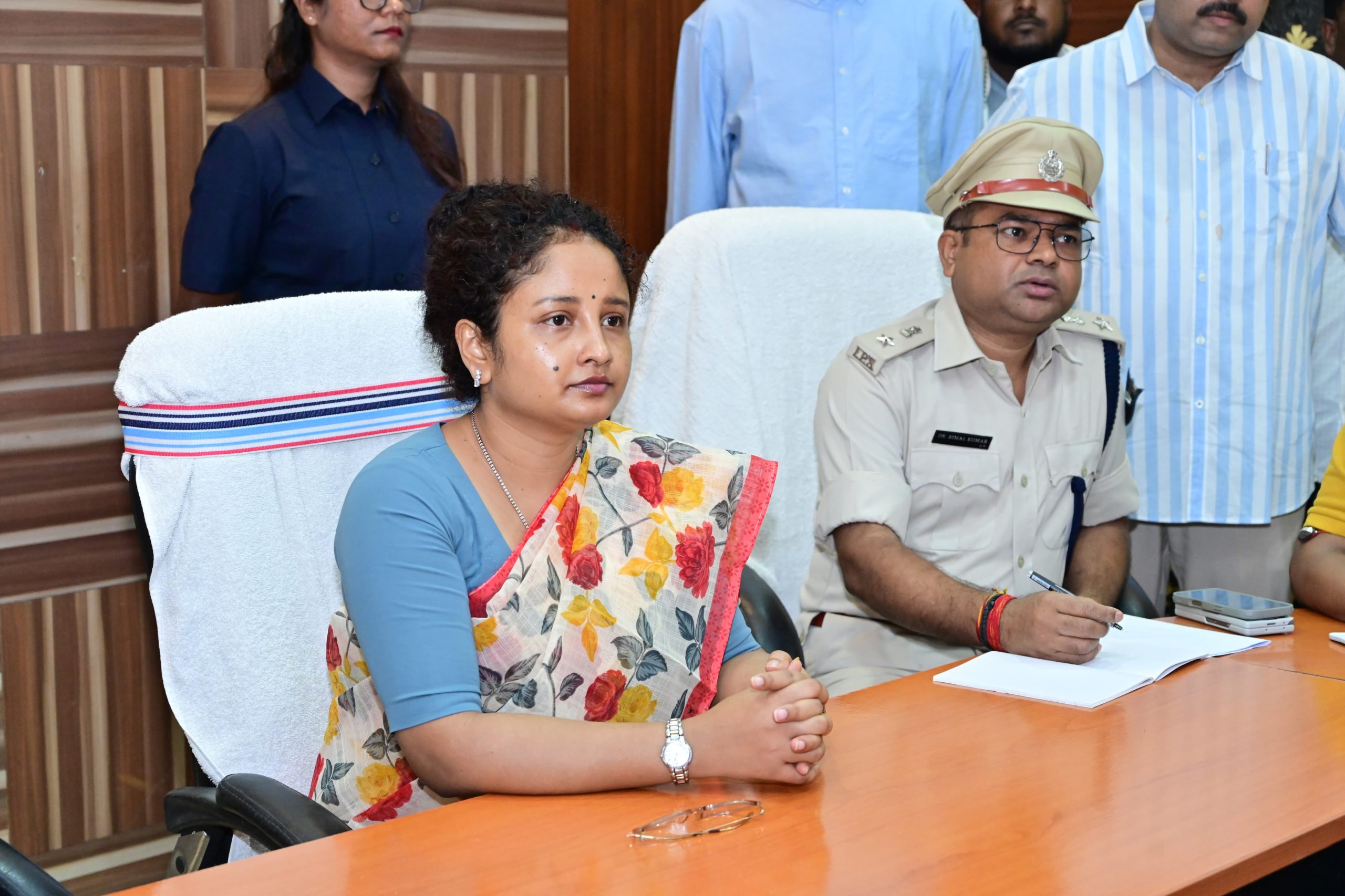 गांडेय विधायक श्रीमती कल्पना सोरेन ने गिरिडीह परिसदन में एक अहम बैठक