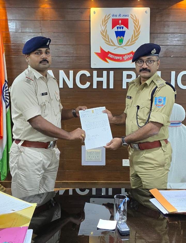 पिठौरिया थाना प्रभारी अभय कुमार को सम्मान