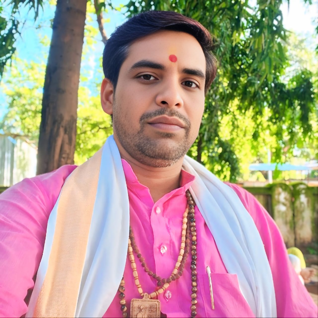 आज का पञ्चाङ्ग और राशिफल ज्योतिषाचार्य संदीप शर्मा के अनुसार इस प्रकार है