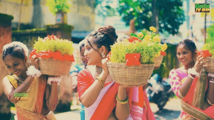 कर्मा पूजा पर मांदर ढोल नगाड़े से गूंज उठा अखड़ा