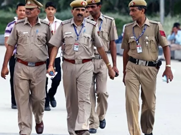 अब डिलीवरी बॉय को करवाना होगा पुलिस वेरीफिकेशन