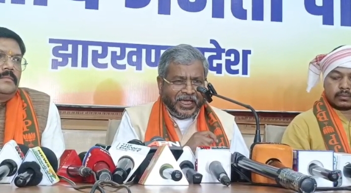 नेता प्रतिपक्ष बाबूलाल मरांडी DMFT फंड में बताया करोडों कि गड़बड़ी