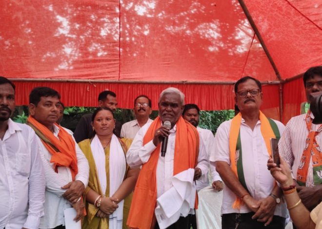 भाजपा प्रदर्शन रैली में शामिल हुए पूर्व सीएम चंपाई सोरेन