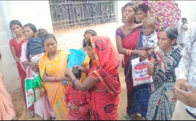 किराए के मकान में ट्यूशन के नाम पर चलाया जा रहा था चर्च