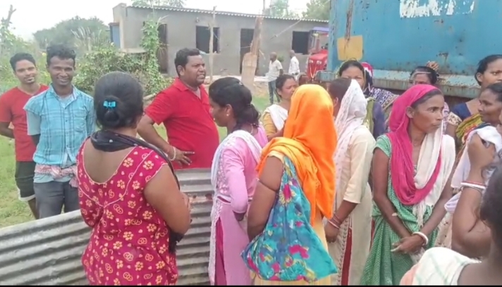 जमशेदपुर के स्वर्णरेखा बहू परियोजना से हटाया गया अतिक्रमण