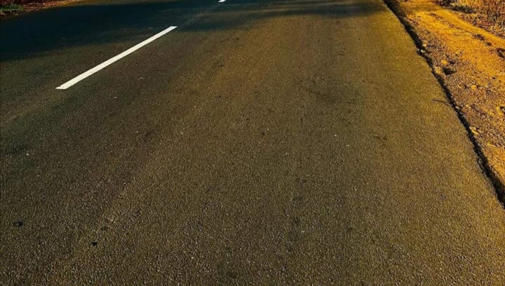 मांडर सड़क हादसे में युवक की मौत, परिवार पर टूटा दुखों का पहाड़