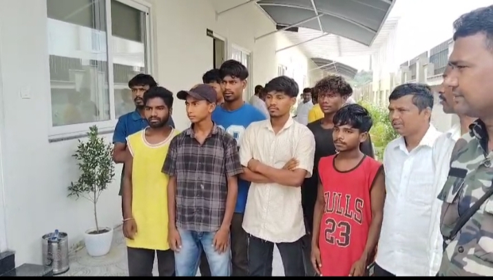 विशाखापट्टनम में फंसे झारखंड के 13 मजदूर सुरक्षित लौटे