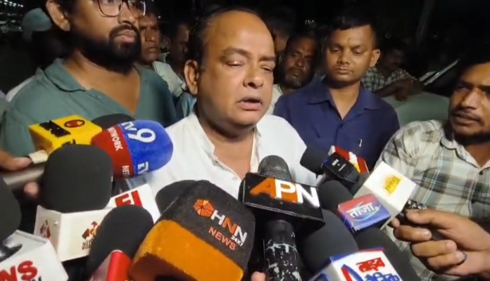 नेता प्रतिपक्ष बाबूलाल मरांडी के इल्जाम से भड़के स्वास्थ्य मंत्री इरफान अंसारी 