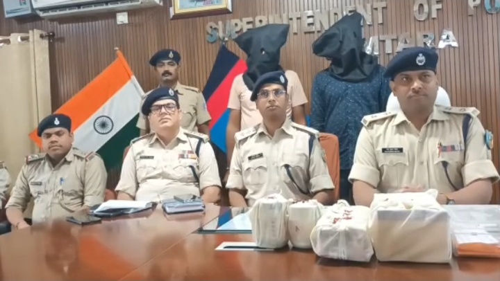 जामताड़ा में भाजपा कार्यकर्ता उत्तम मंडल की हत्या का पुलिस ने किया उद्वेदन, दो आरोपी गिरफ्तार