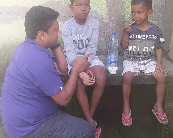 गीतिलता मुख्य सड़क पर दो बच्चे भटके, पुलिस कर रही जांच  