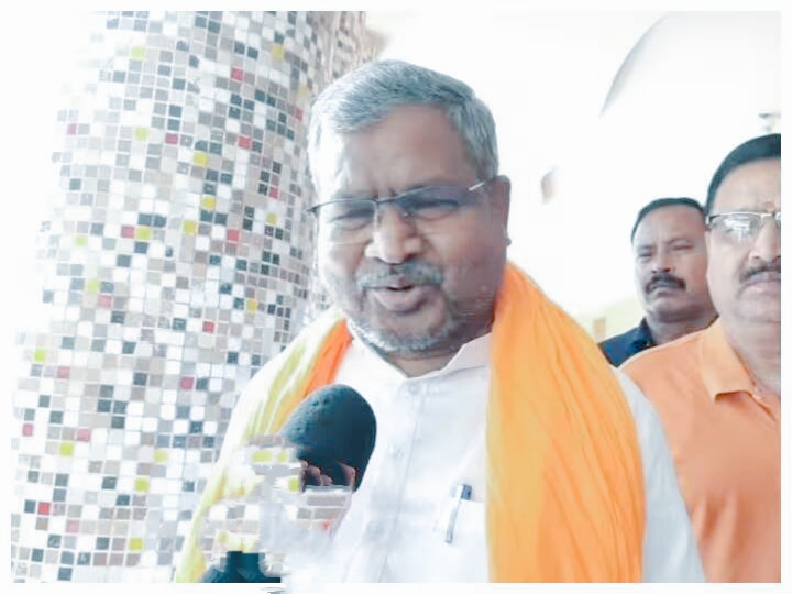 कुर्मी-कुड़मी समुदाय की आदिवासी दर्जे की मांग पर बवाल, बाबूलाल मरांडी ने दी संवैधानिक सलाह