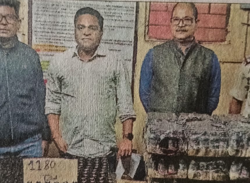 पनछीनगा चौक के पास झाड़ियों में छिपी 1128 कफ सिरप की बोतलें बरामद