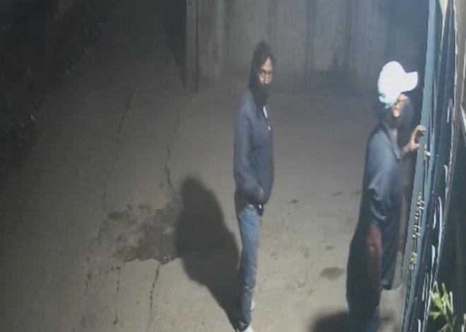 नकाबपोश युवकों की हरकतें CCTV में कैद, इलाके में दहशत फैली