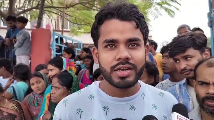 नशे में होकर एक युवक उतरा तालाब में नहाने डूबने से हुई 