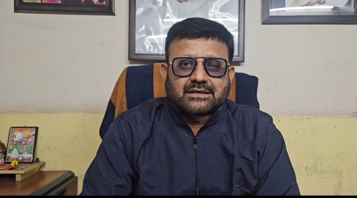 जाना था जापान, पहुंच गए चीन भाजपा प्रवक्ता प्रतुल शाहदेव ने कसा तंज