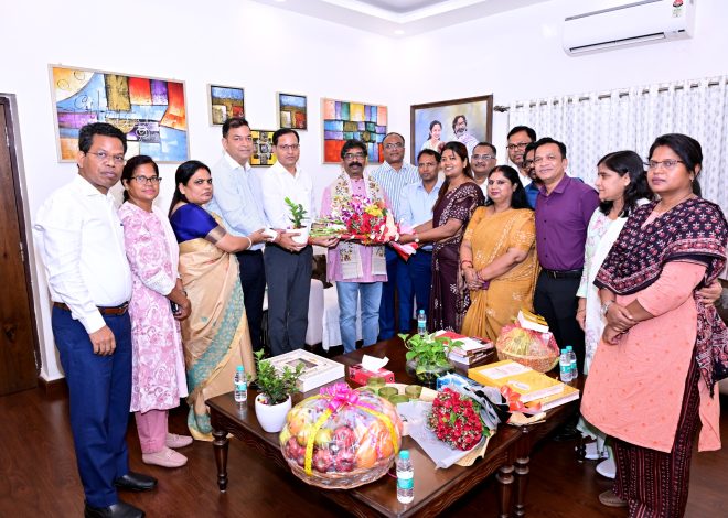 मुख्यमंत्री से झारखंड प्रशासनिक सेवा के संयुक्त सचिव पद पर नवप्रोन्नत हुए अधिकारियों ने की मुलाकात…..