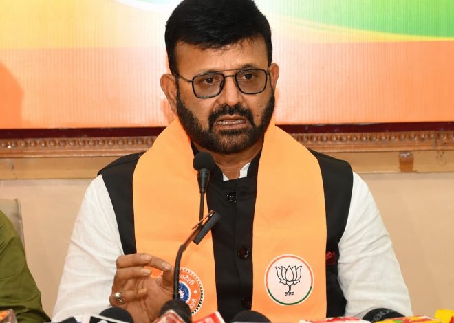 ट्रेजरी घोटाले में अपने चहेते अफसरों को नियम विरुद्ध बचाने में जुटी झारखंड सरकार : प्रतुल शाहदेव