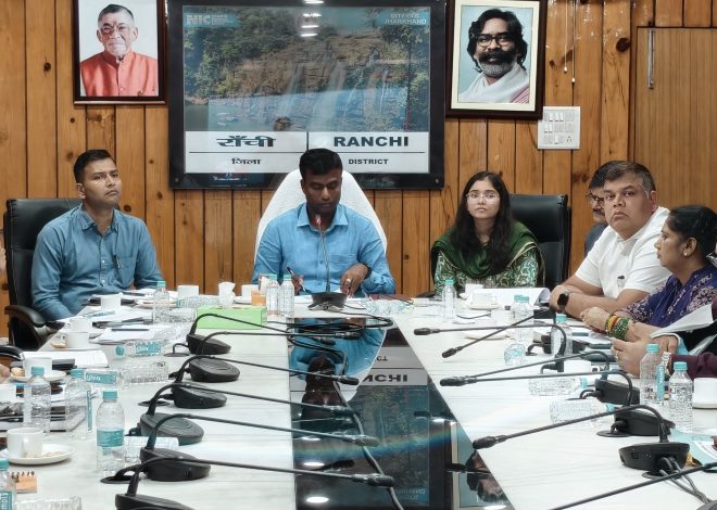 राजस्वी संबंधी शिकायतों पर उपायुक्त, रांची मंजूनाथ भजन्त्री सख्त…..