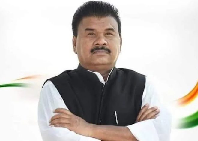 JPSC-JSSC आंदोलन के बीच छात्रों के साथ खड़े हुए बंधु तिर्की, धरनास्थल पर कराई भोजन की व्यवस्था