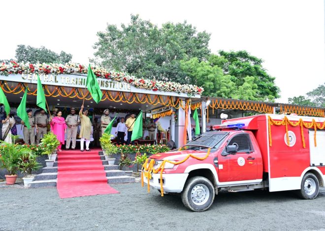 मुख्यमंत्री ने राज्य को सौंपी 58 नई आधुनिक फायर गाड़ियां…..