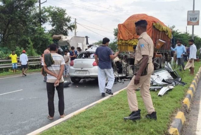 सड़क हादसे में ग्रामीण विकाश मंत्री दीपिका पांडे की बेटी की मौत………